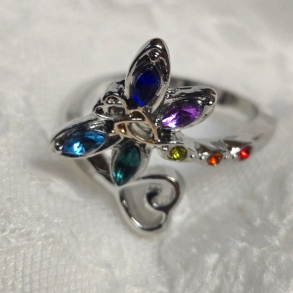 Elegant Silver Butterfly Ring with Multicolor Gemstones - Picture 3 of 3